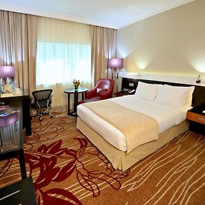 Executive Queen Room